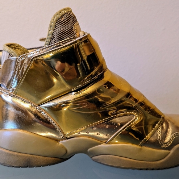 JEREMY SCOTT ADIDAS GOLD WINGS MENS SZ 5 / LADIES 7 - Picture 11 of 16